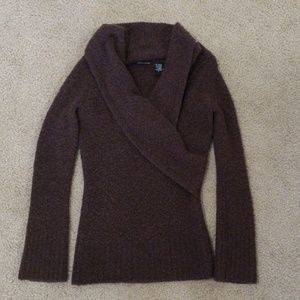 Off set Vneck sweater